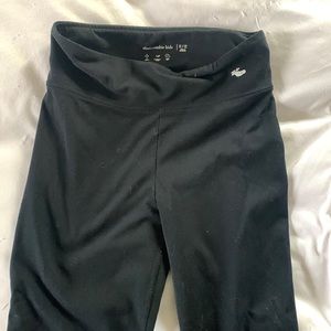 Barely worn Abercrombie flare leggings
